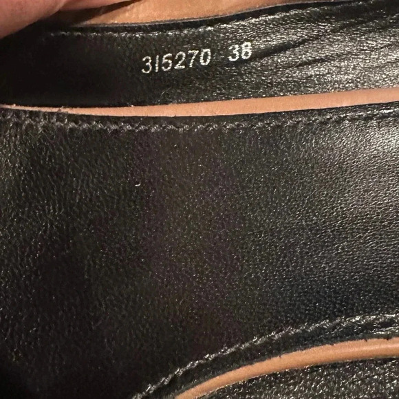 Prada patent leather buckle pumps size 38 - Picture 16 of 16